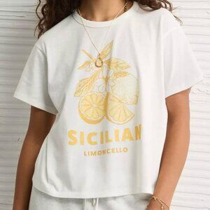 AE Summer Graphic Tee, Limoncello T-Shirt, A&E Ex-Boyfriend Kelsea Ballerini M